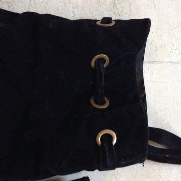 Black tie-top boots - Picture 2 of 10